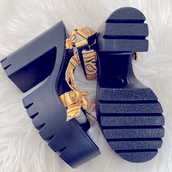 Lemonade yellow bandanna platform sandals heels - Picture 8 of 10